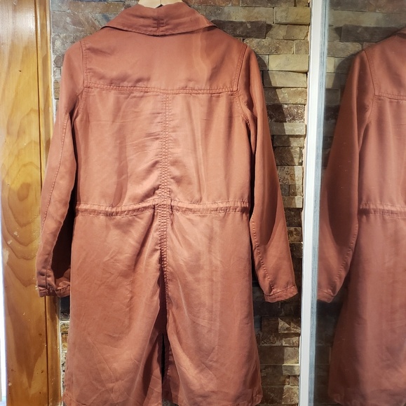 Spring Jacket - Picture 2 of 3